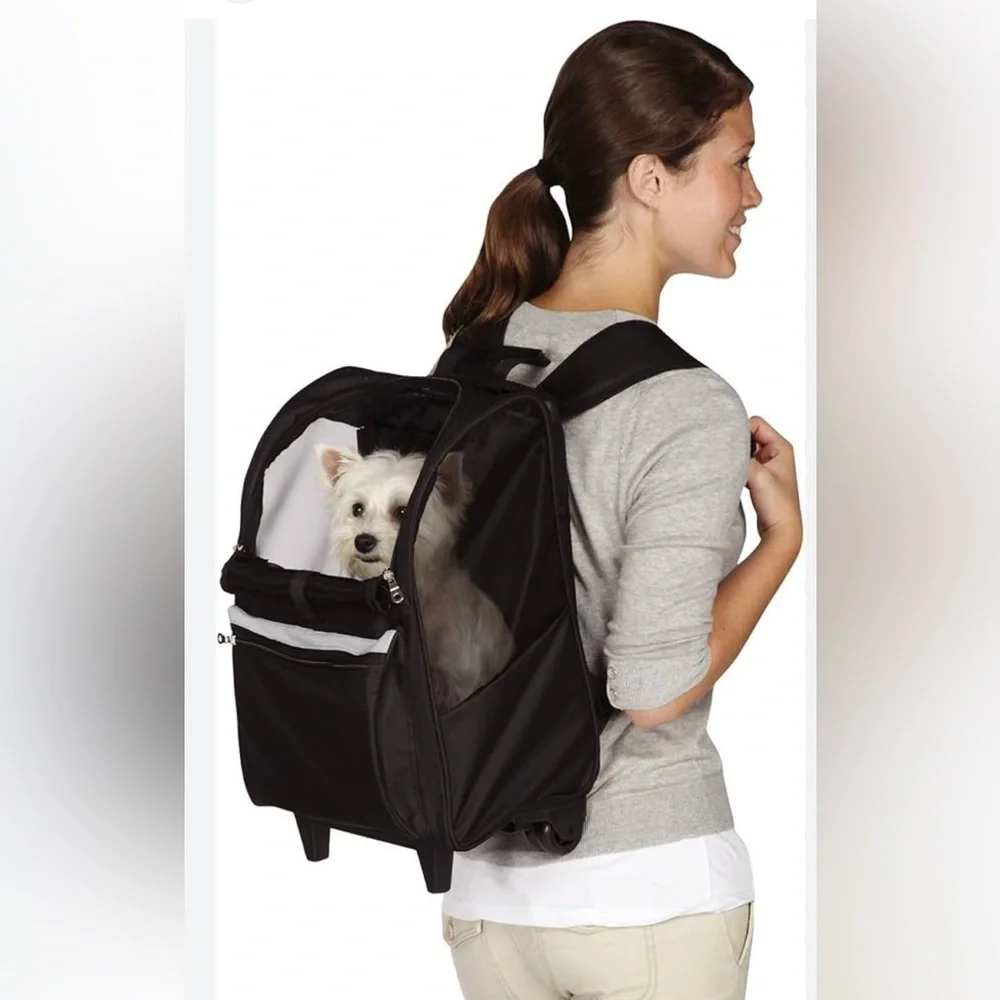 Sherpa Deluxe pet Carrier plus Backpack